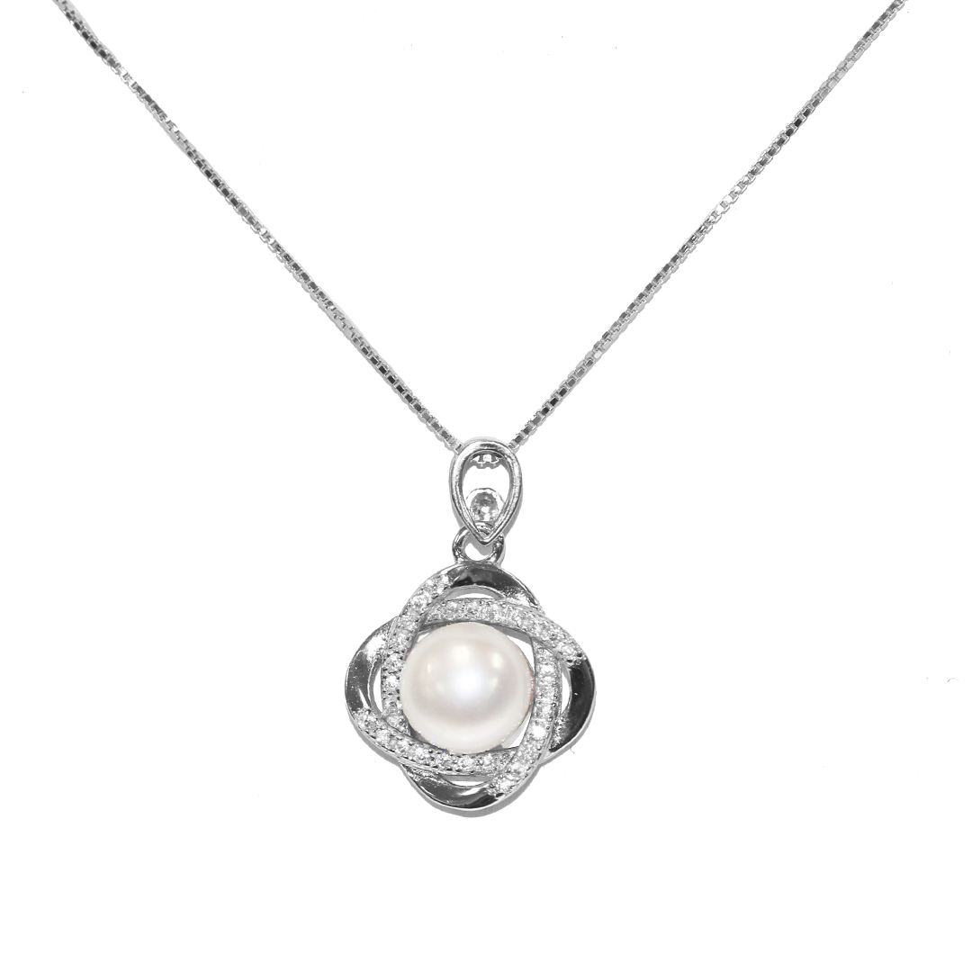 Pearl 2025 flower pendant